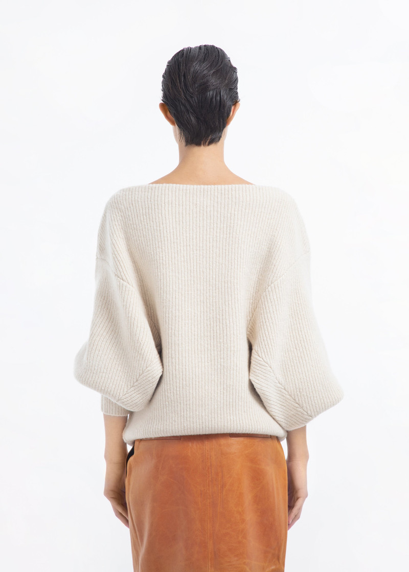 Oversized Boatneck Sweater in Wool Cashmere 6
