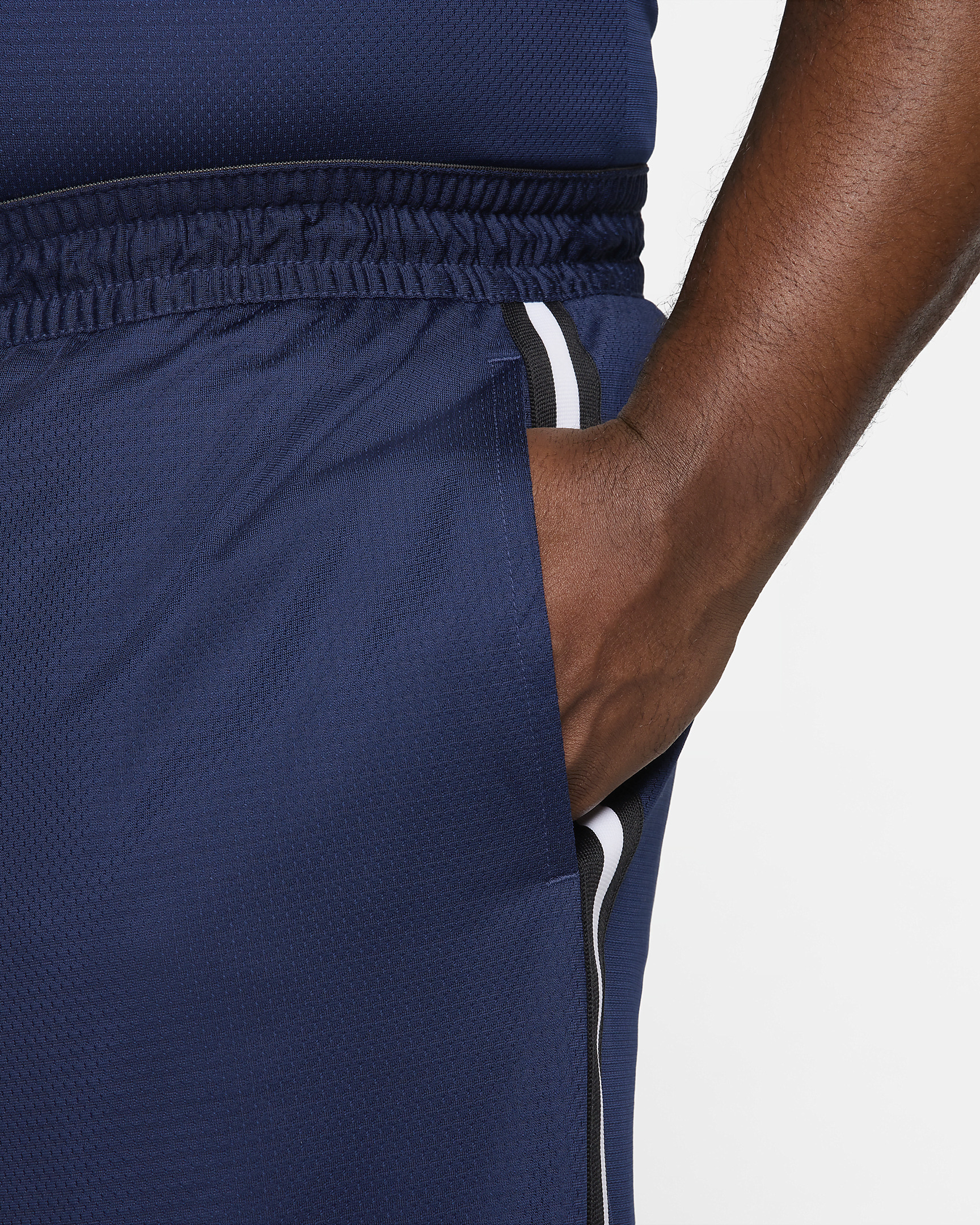 Nike DNA Men's Dri-FIT 6" Basketball Shorts - 13