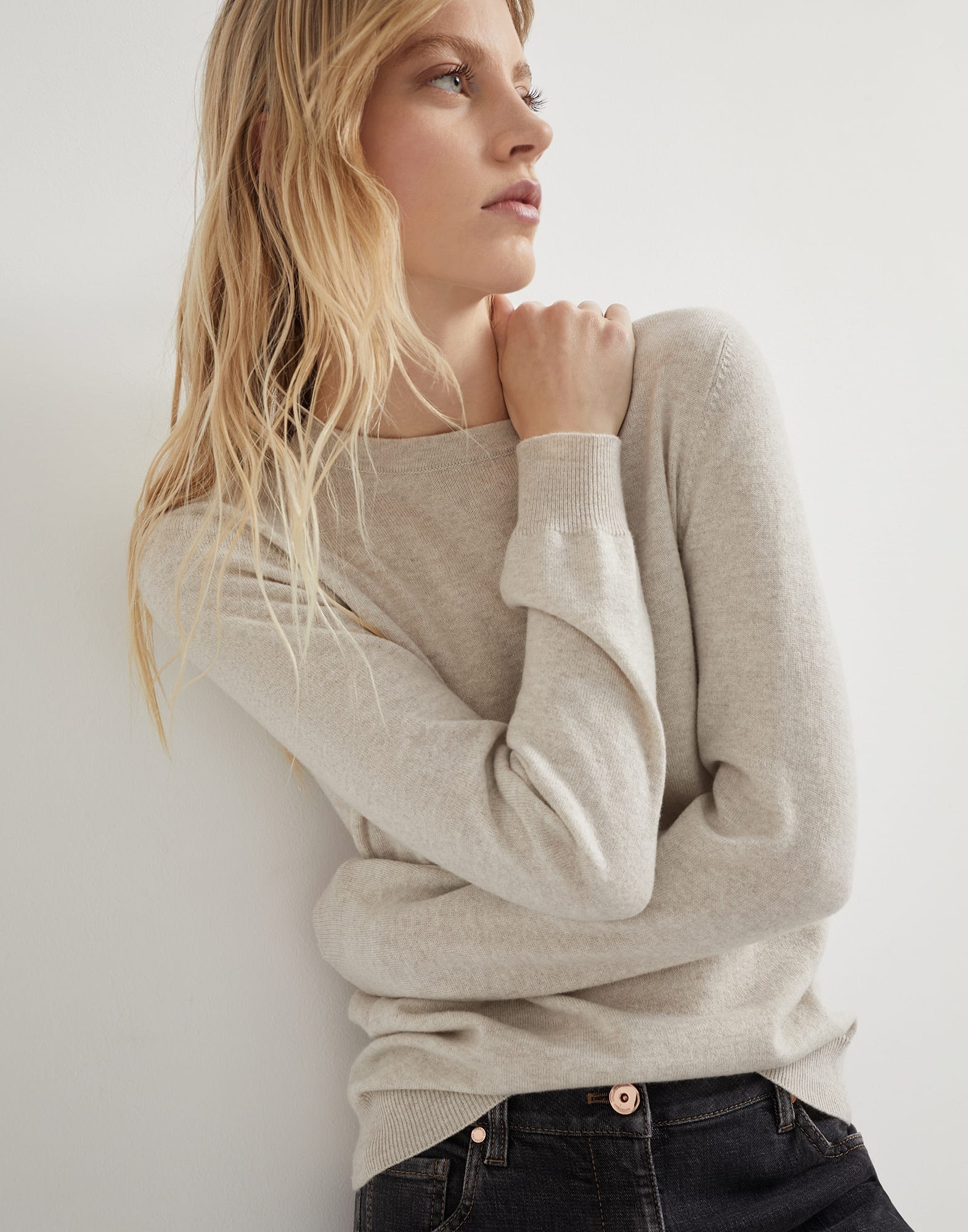 Cashmere sweater with monili - 4