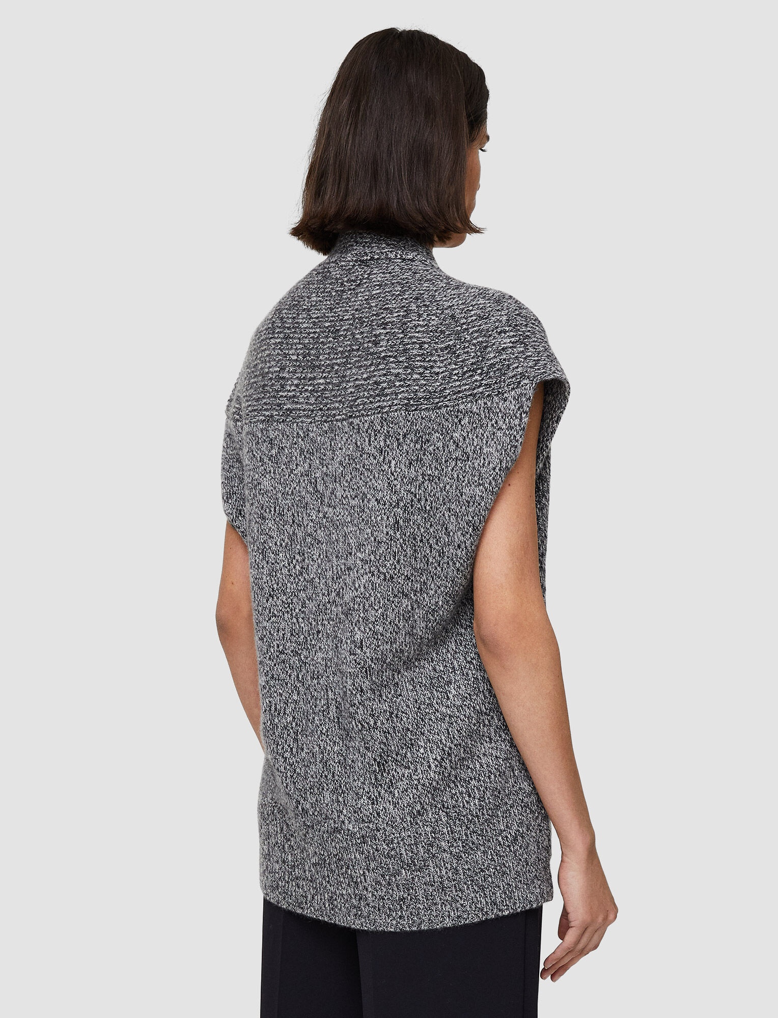 Luxe Cashmere Vest - 4