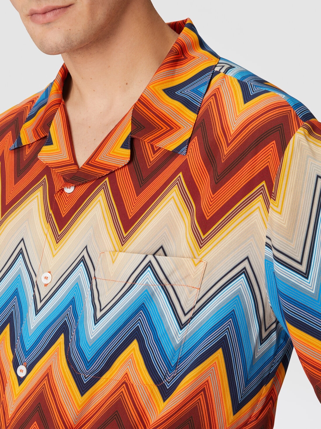 Viscose bowling shirt with macro zigzag and breast pocket - 5