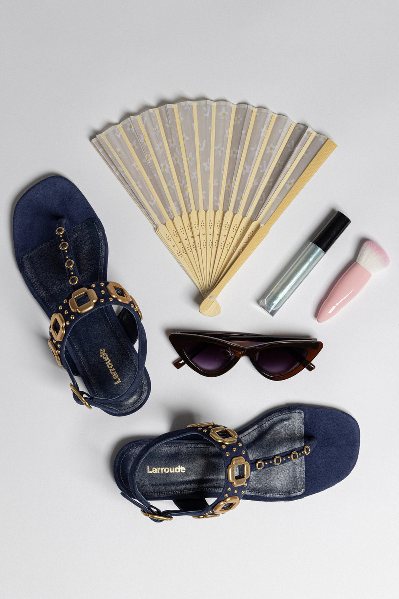 Larroudé Milan Studs Thong Sandal In Navy Suede outlook