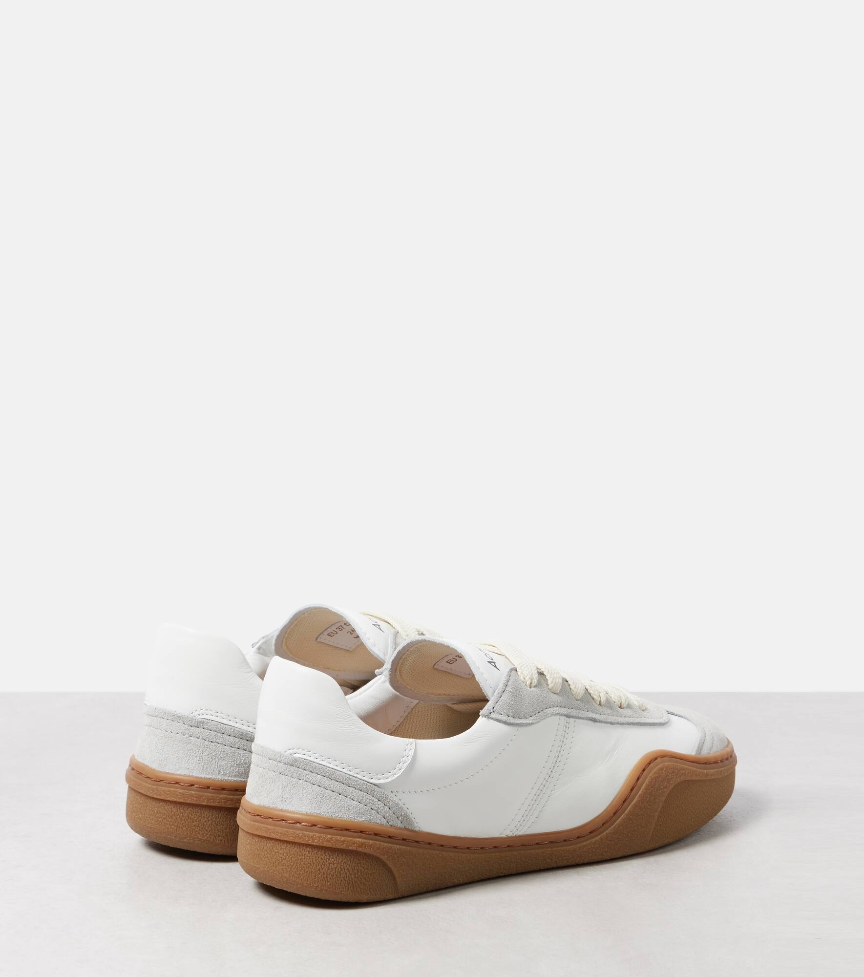 Logo suede-trimmed sneakers - 3