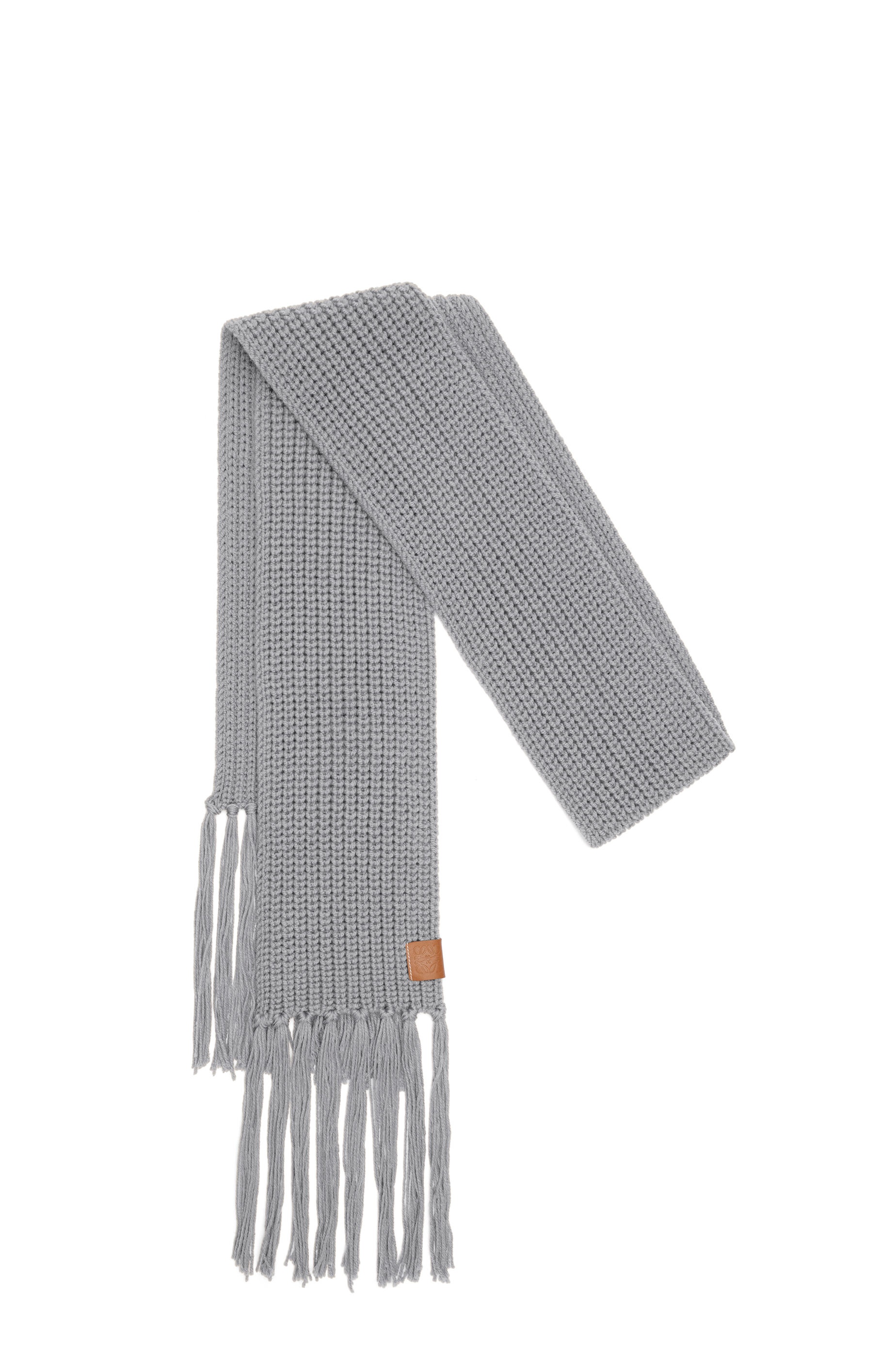 Fringed scarf in wool - 2