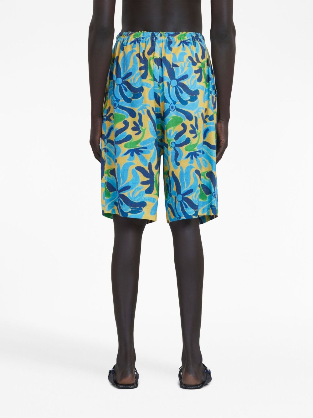 graphic-print drop-crotch shorts - 4