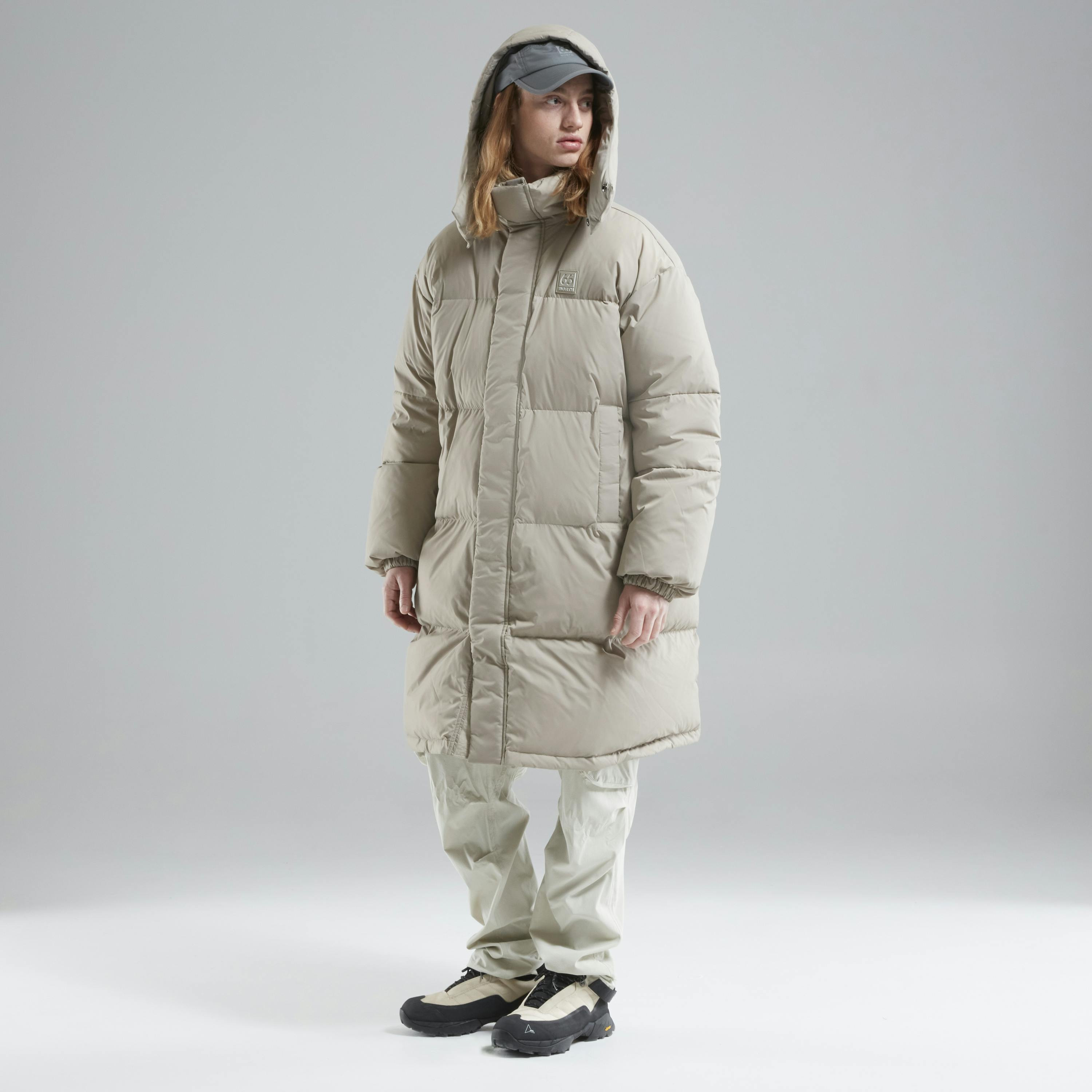 Dyngja Down Coat (Unisex) - 7