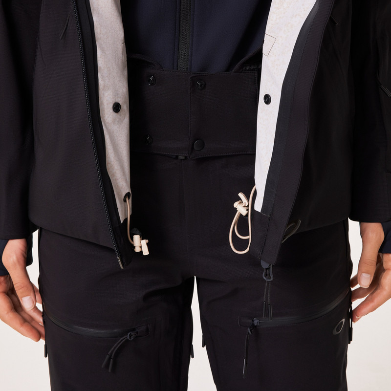 W. Outpost RC Shell Jacket 11