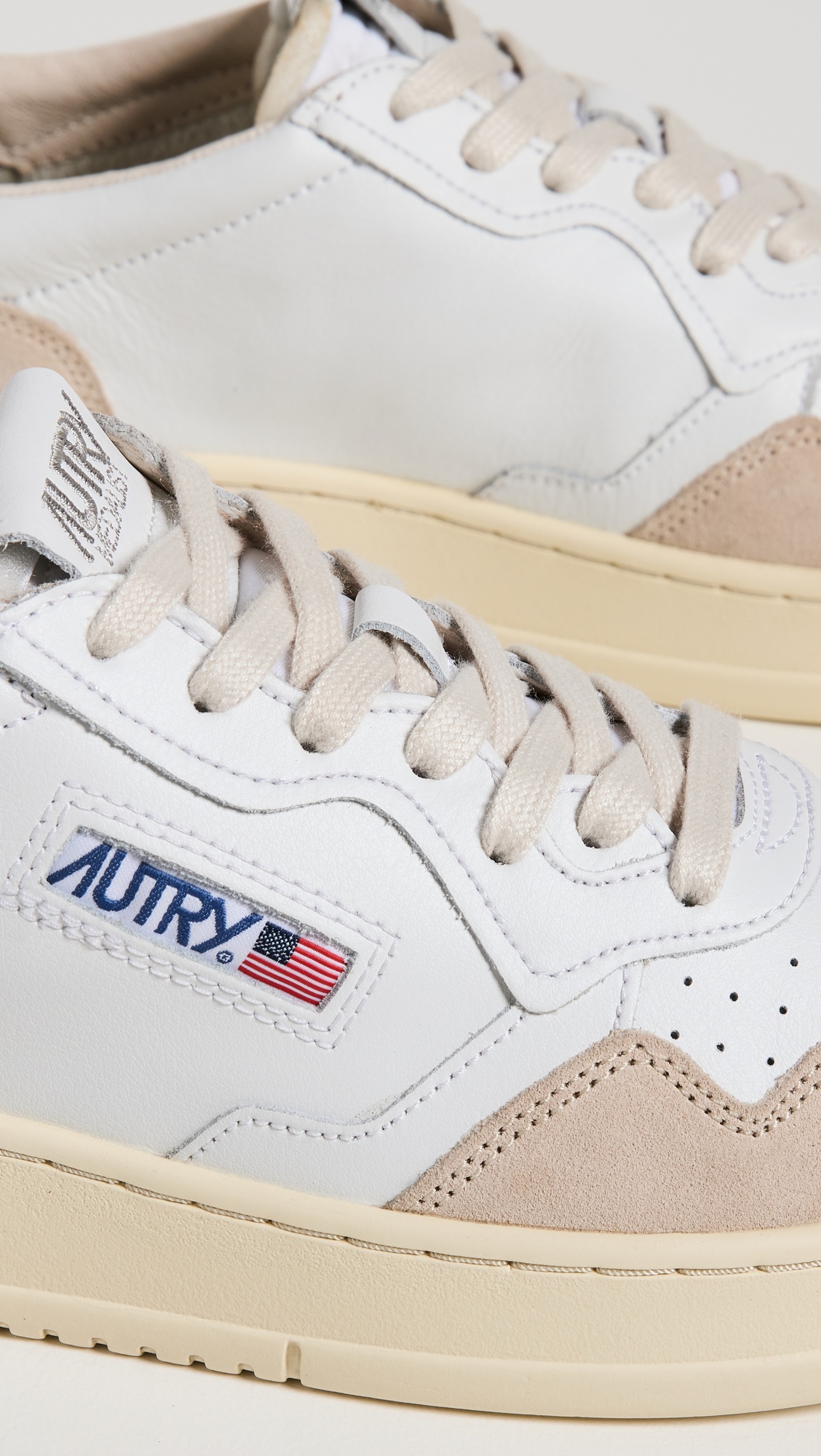 Medalist Low Top Sneakers - 4