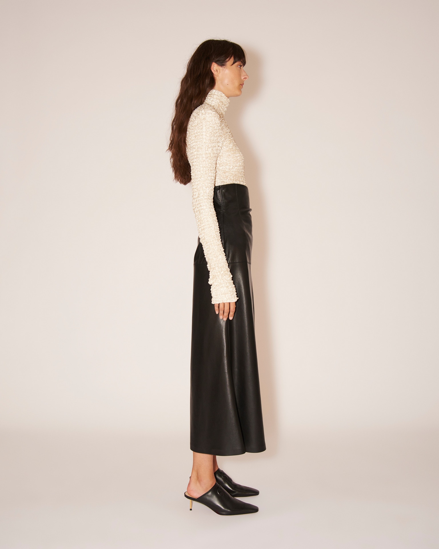 MELODY - Fluted vegan leather midi skirt - Black - 4