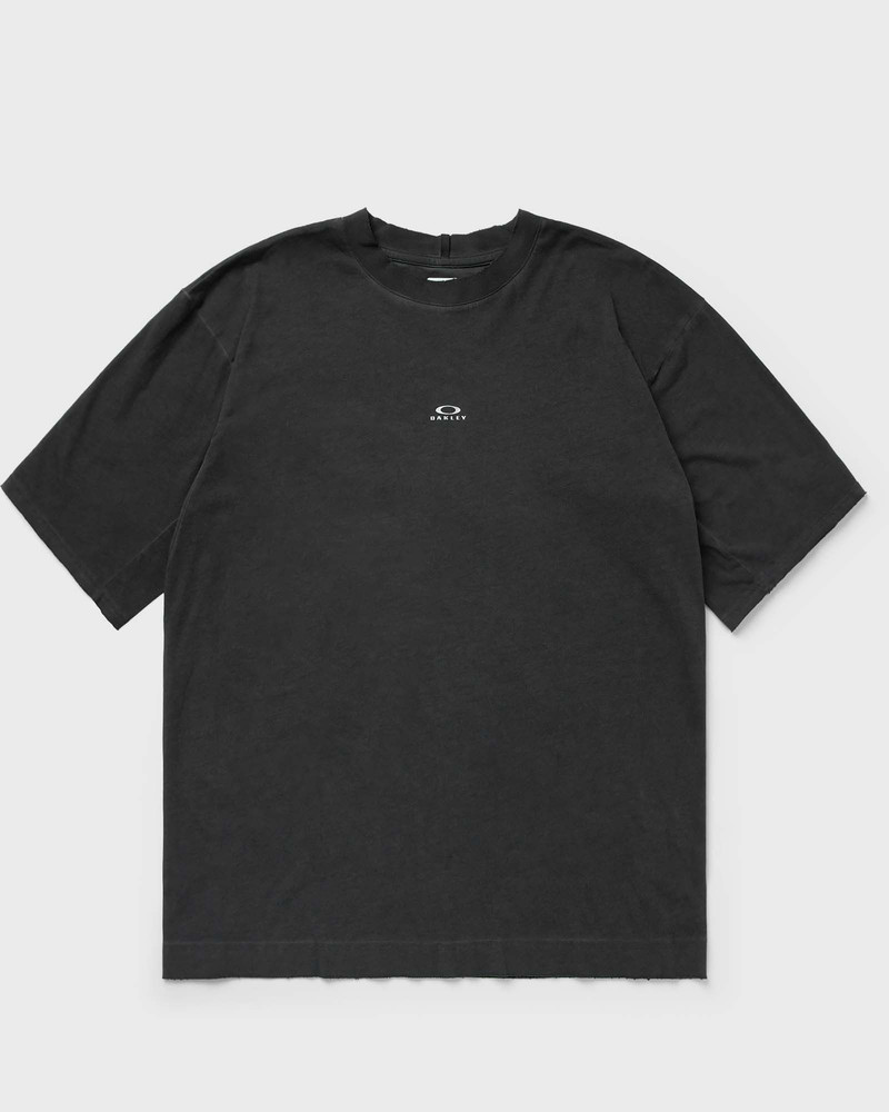 LATITUDE VEIL TEE 1