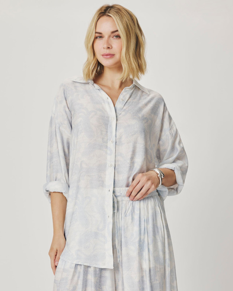 Splendid Iris Paisley Button Down outlook