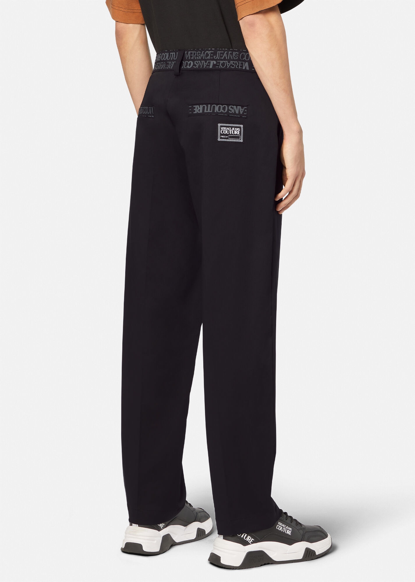 Logo Pants - 4