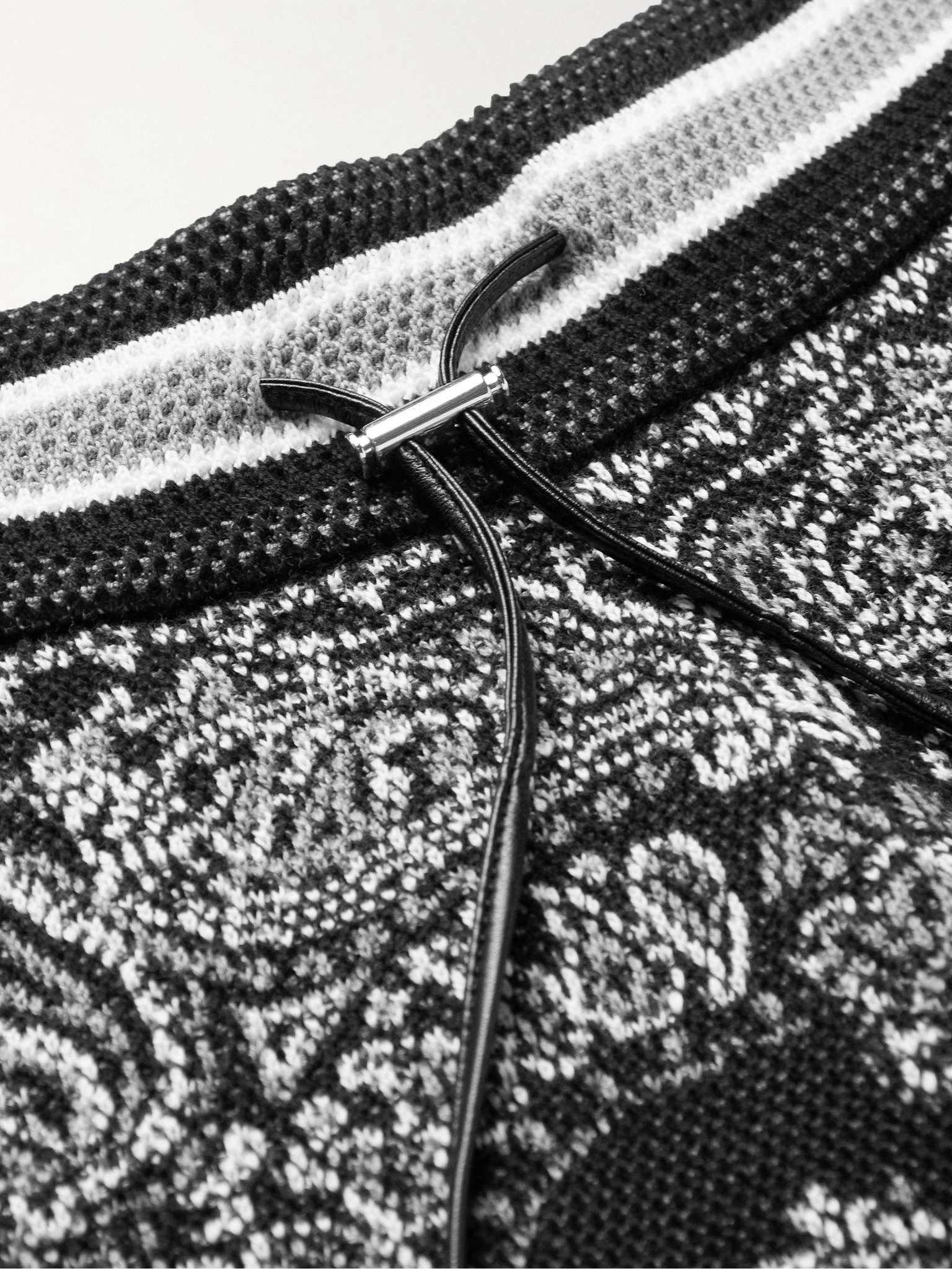 Bandana-Jacquard Cotton and Cashmere-Blend Drawstring Shorts - 3
