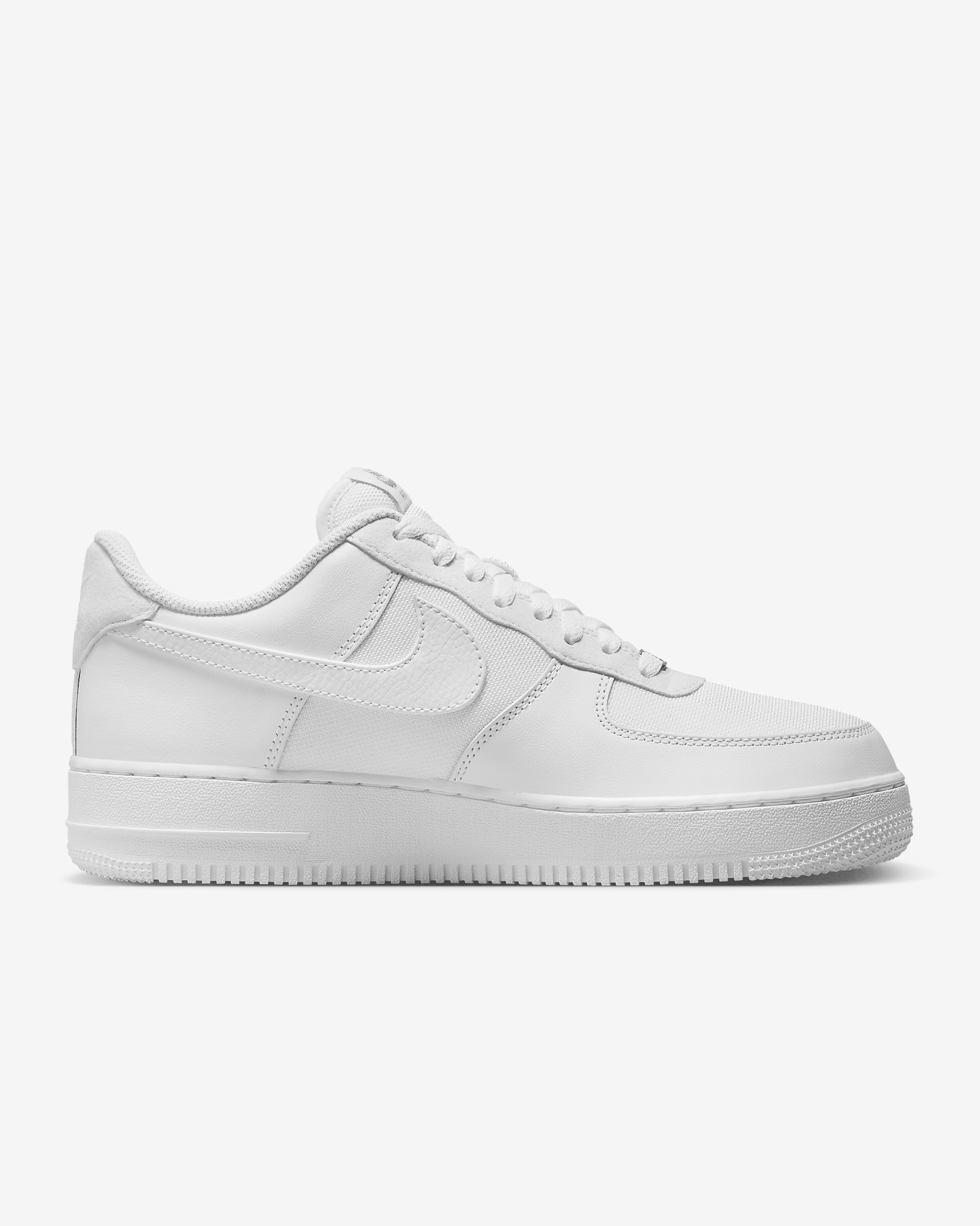 Nike Air Force 1 '07 LV8 Shoes - 3