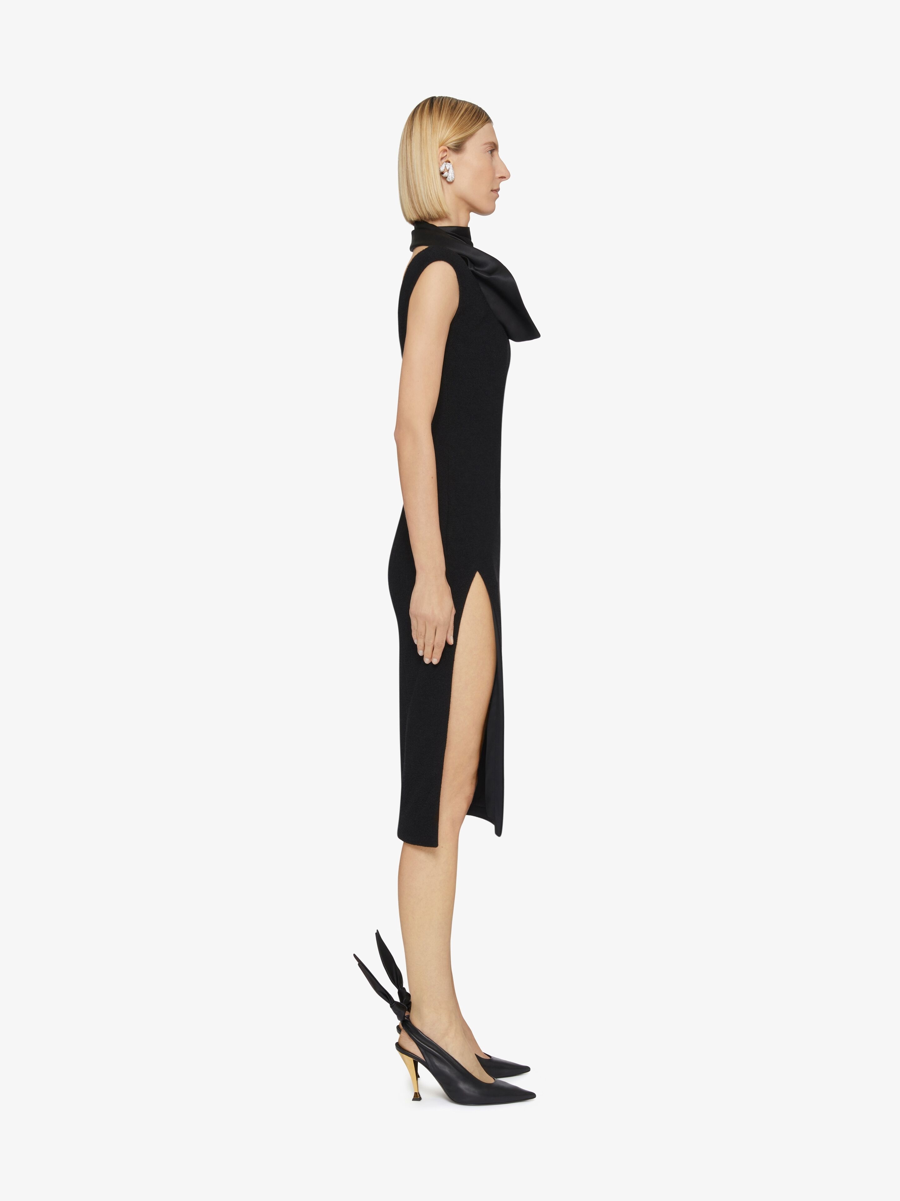 DRESS IN WOOL WITH SWALLOW COLLAR - 3