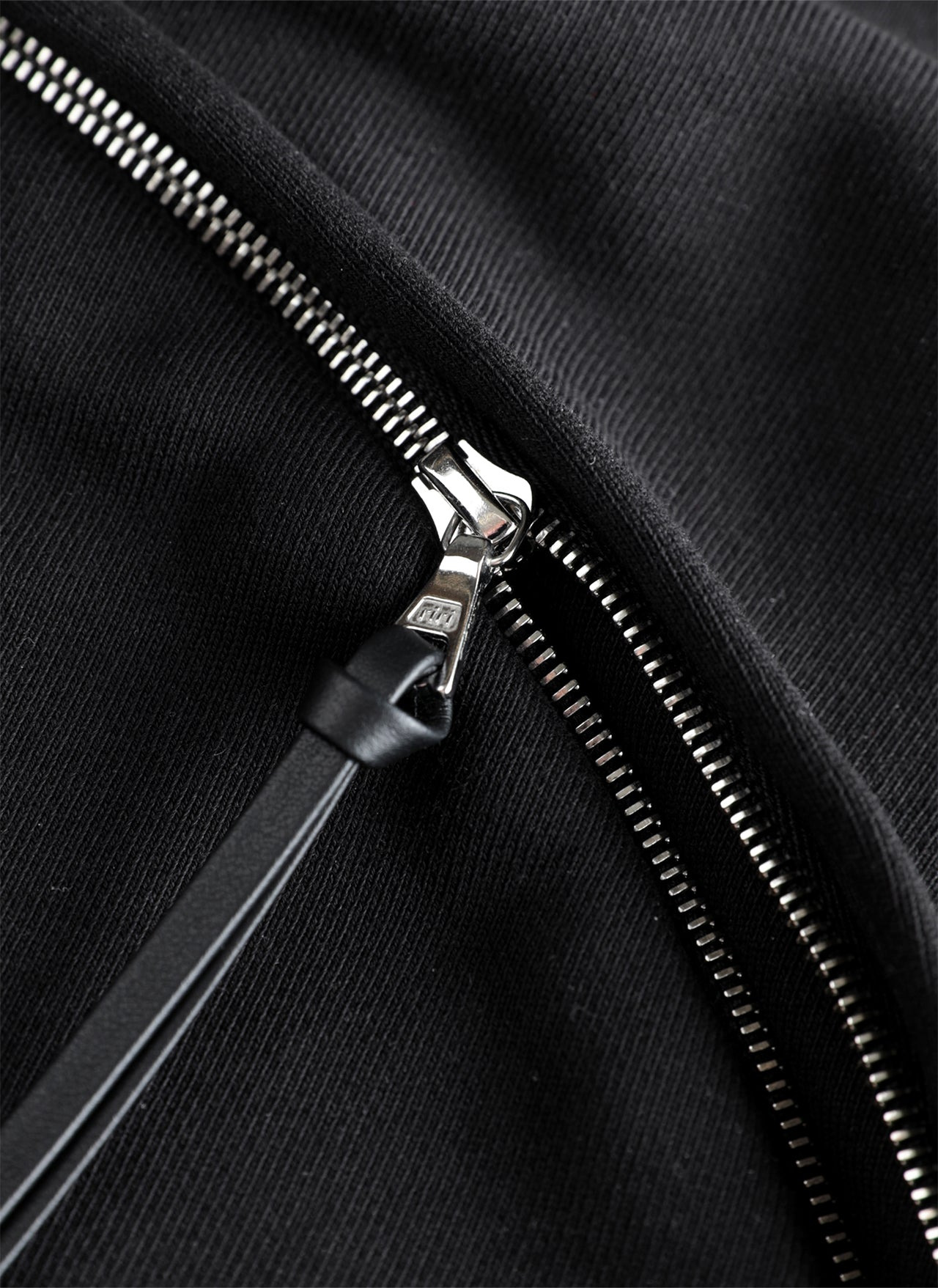 8.0 HOODIE CENTER (BLACK) - 5