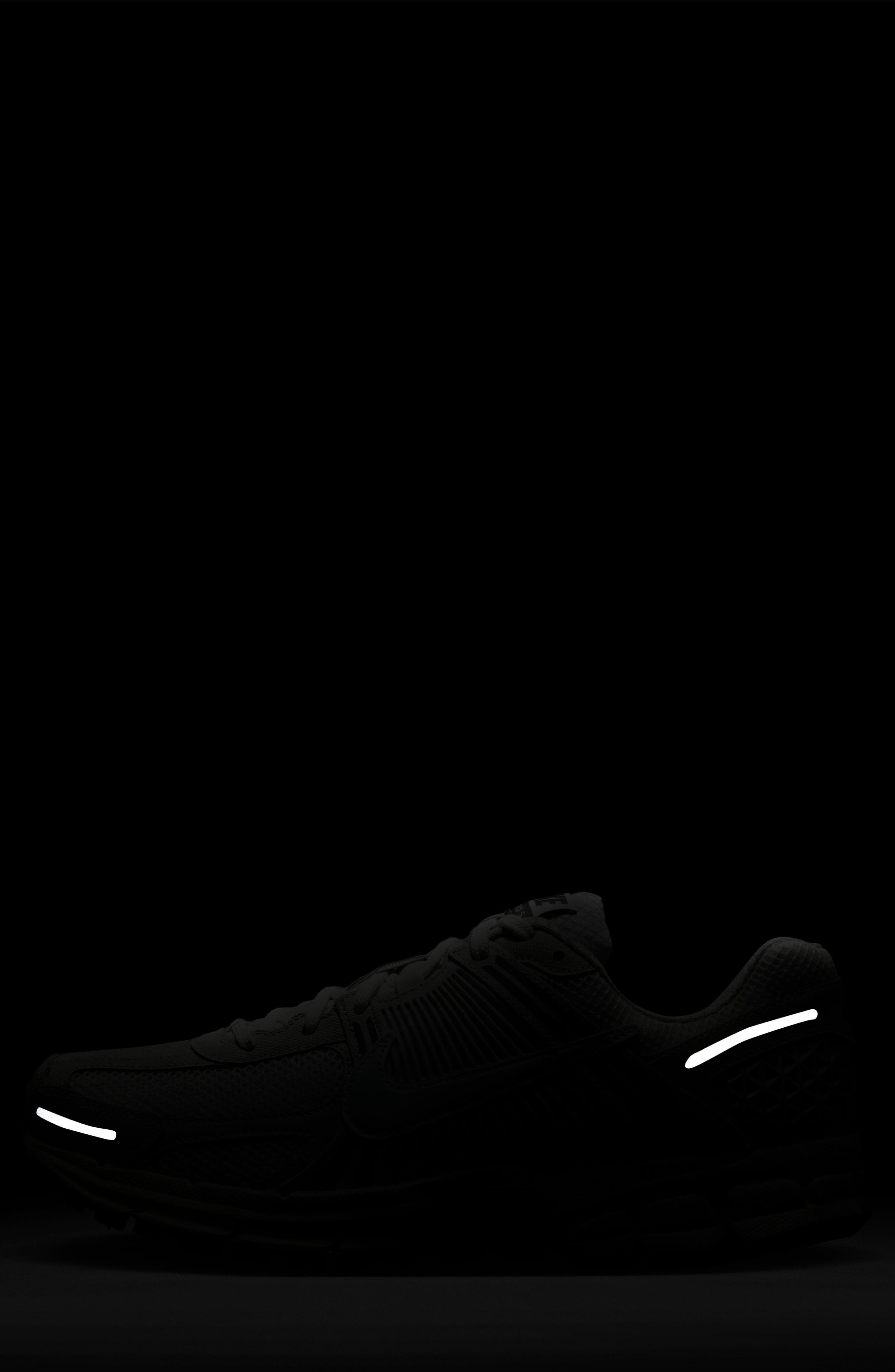 Nike Zoom Vomero 5 Sneaker in 007 Plttnt/ptndst at Nordstrom - 9