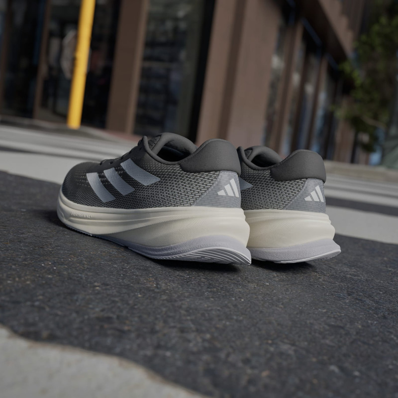 Supernova Rise Shoes 5