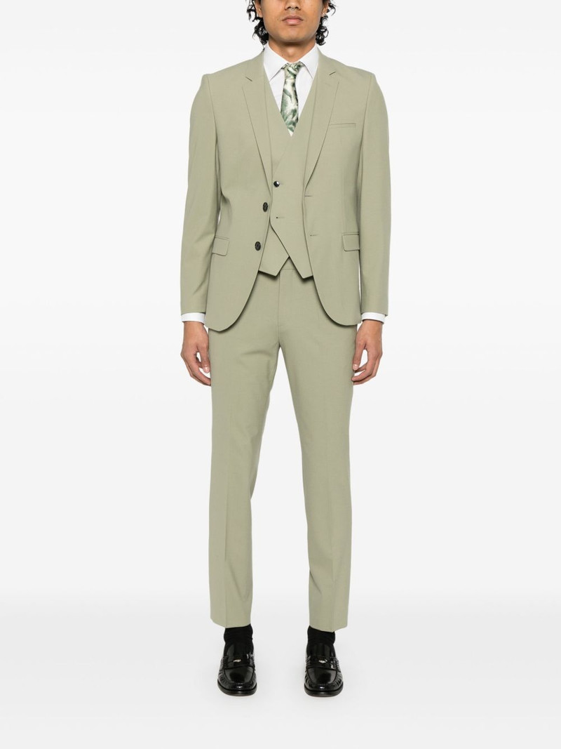 HUGO single-breasted suit outlook