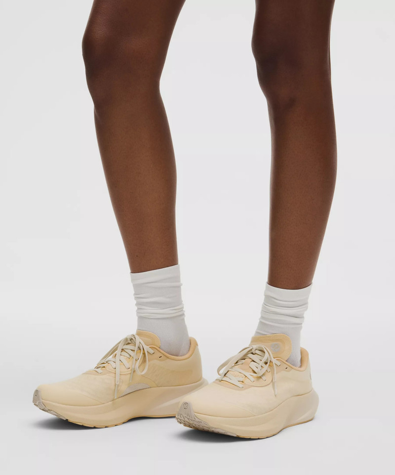 lululemon Women's Split Shift Running Shoe outlook