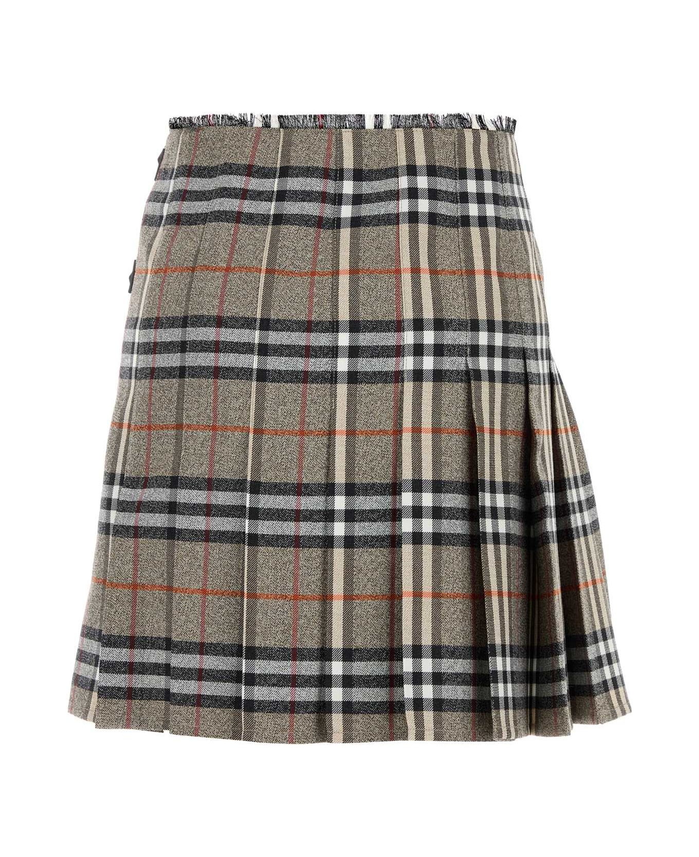 Embroidered Wool Skirt - 2