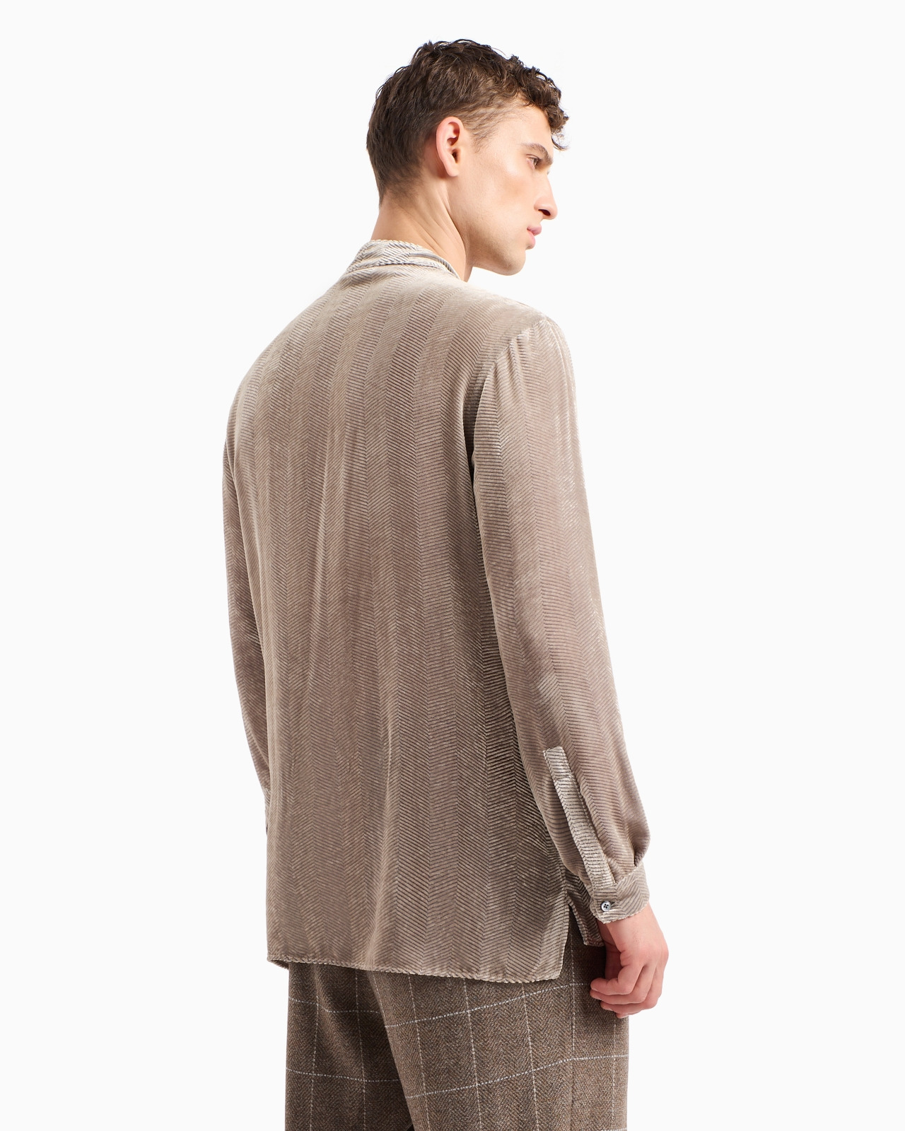 Shirt in devoré velvet with a chevron motif - 3