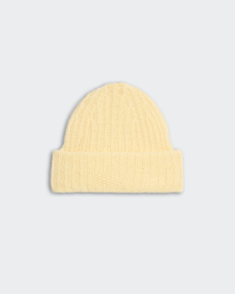 GUEST IN RESIDENCE Cloud Beanie outlook
