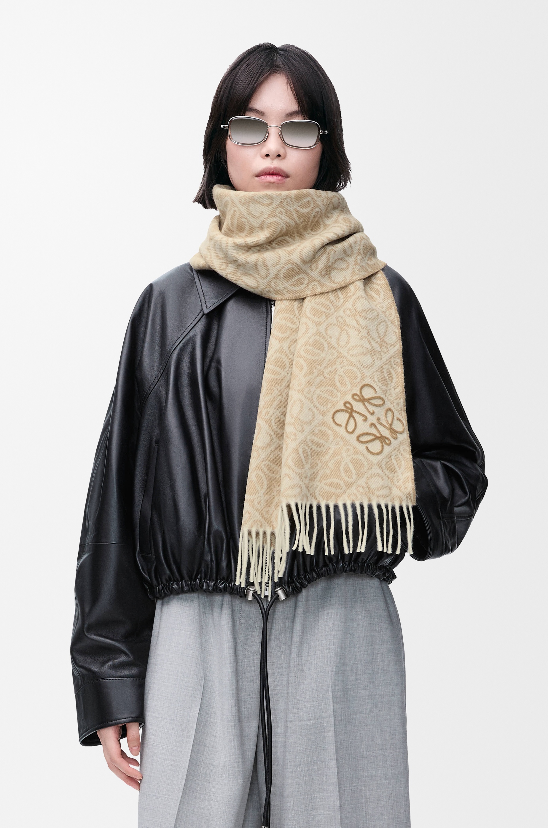 Anagram scarf in wool and cashmere - 2