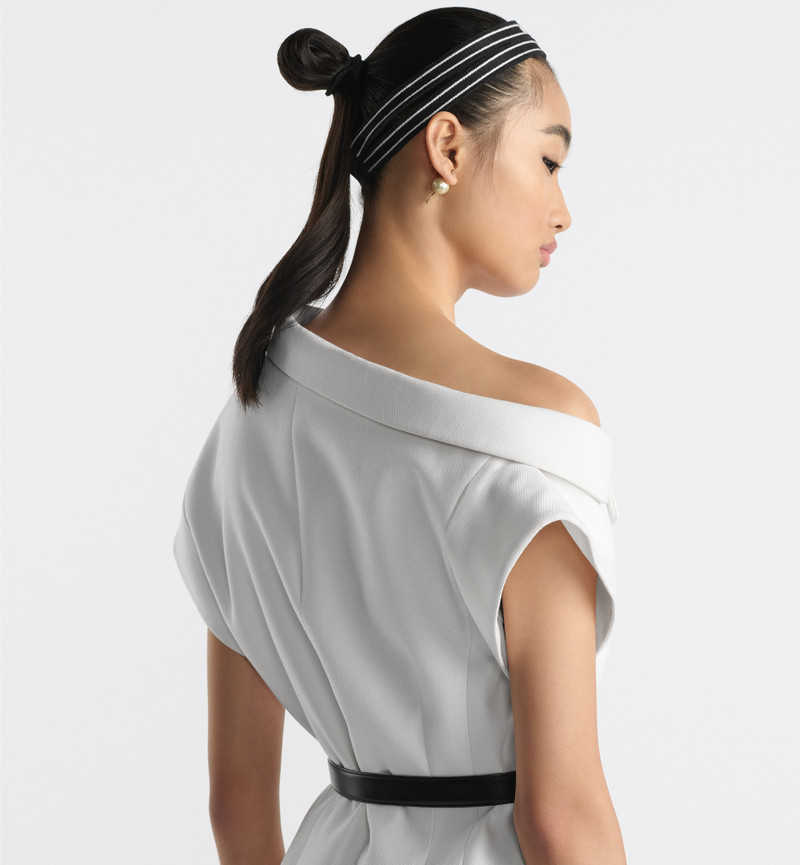 Asymmetric Short-Sleeved Jacket with Belt 3