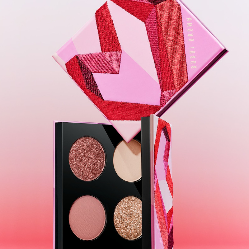 Limited-Edition Threads of Love Eyeshadow Palette 5