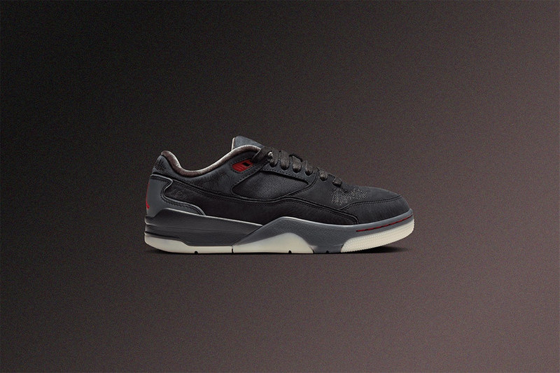 Jordan AIR JORDAN X WHO DECIDES WAR WOMEN'S FLIGHT COURT - BLACK/VARSITY RED/OFF NOIR/MUSLIN outlook