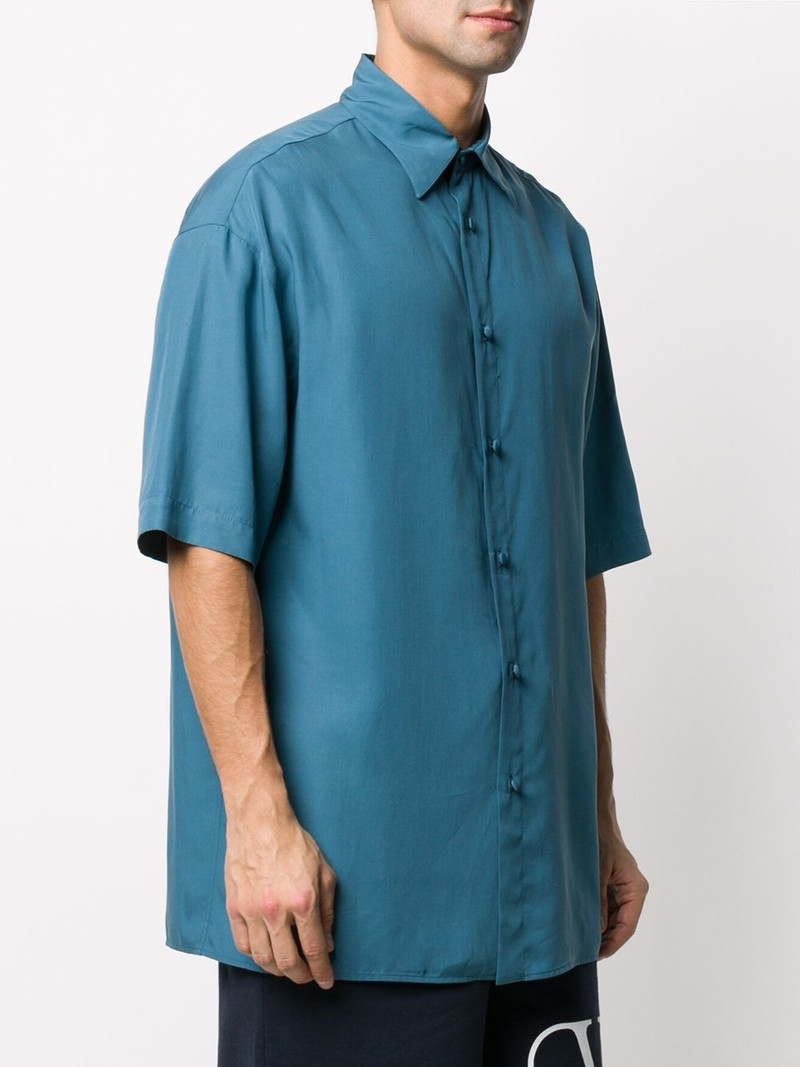 short-sleeved oversized shirt 3