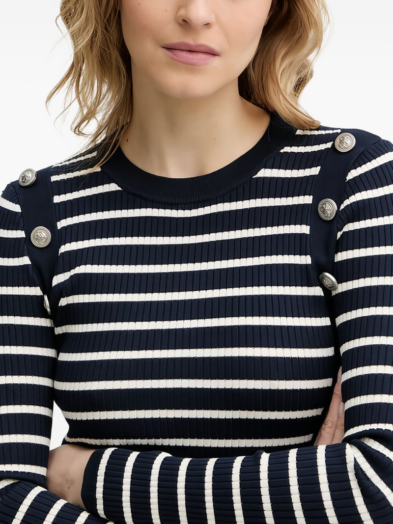 striped sweater 4