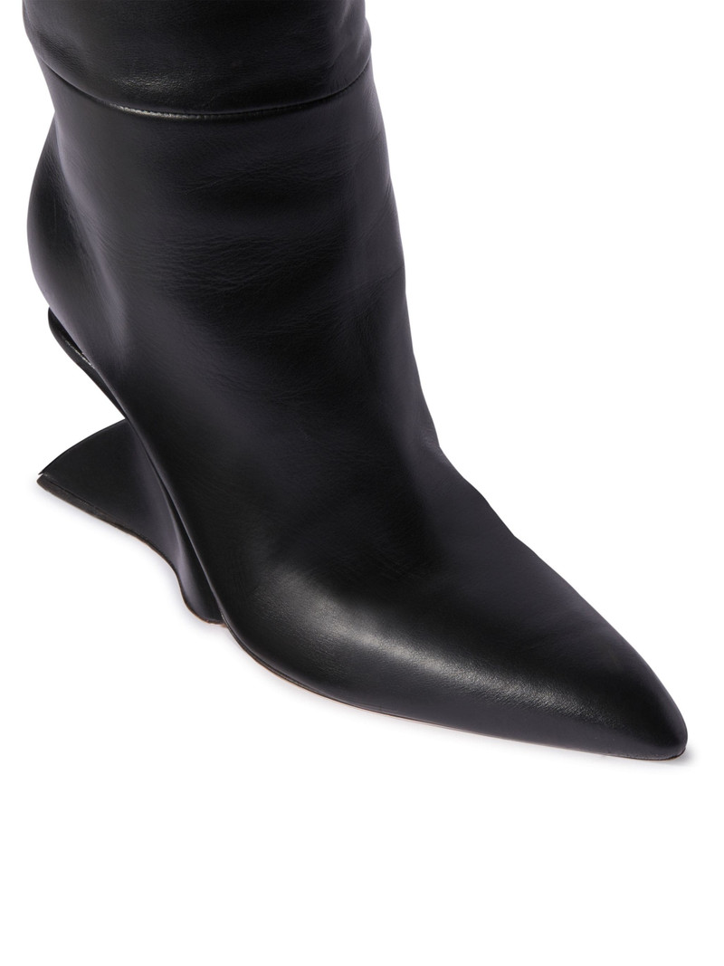 Jug Boot 3