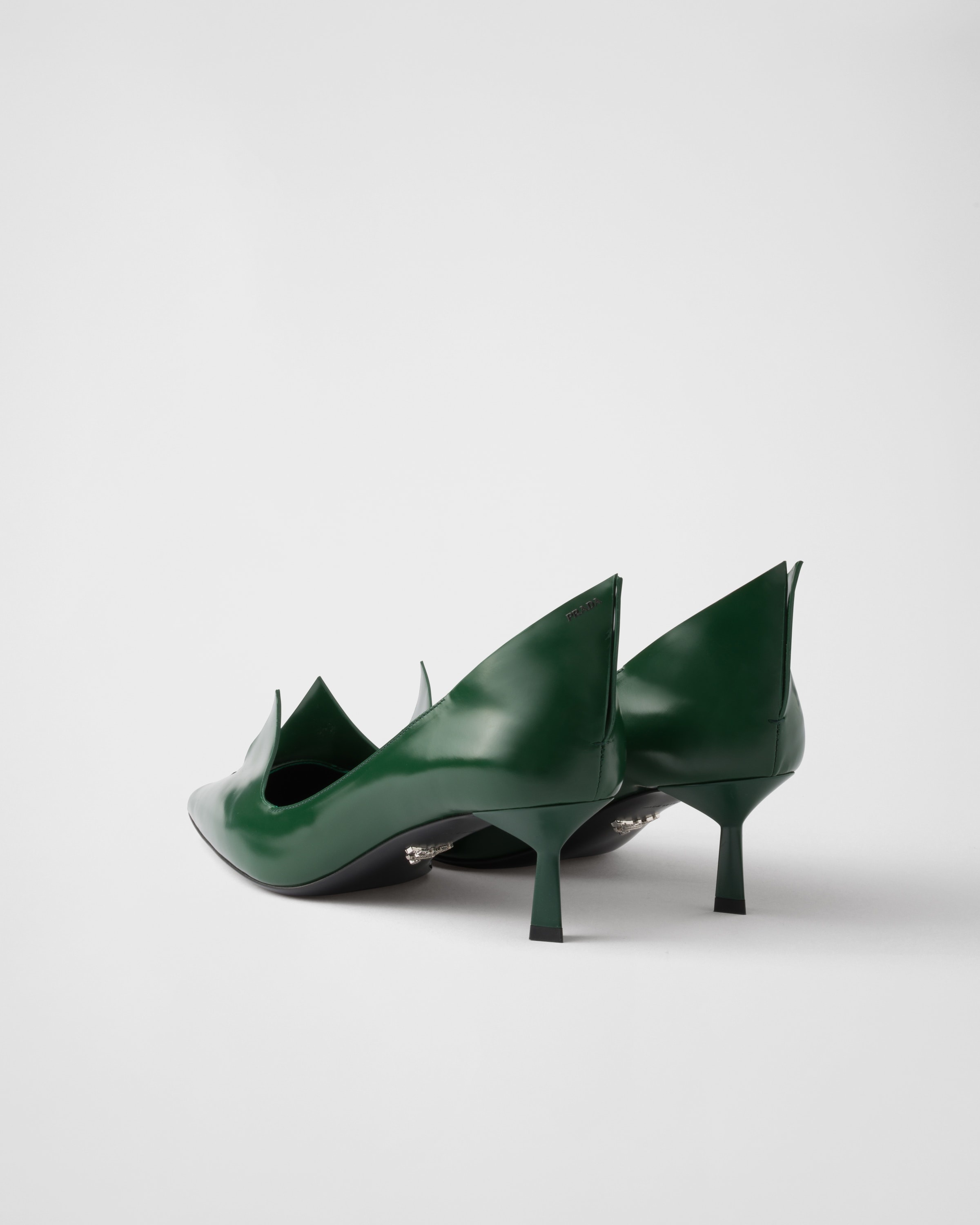 Brushed leather pumps - 5