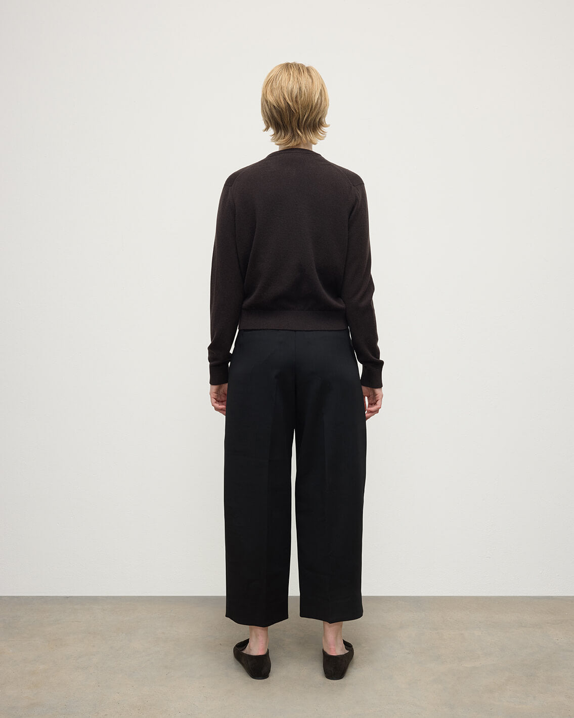 Classic Cashmere Brown Cardigan - 4