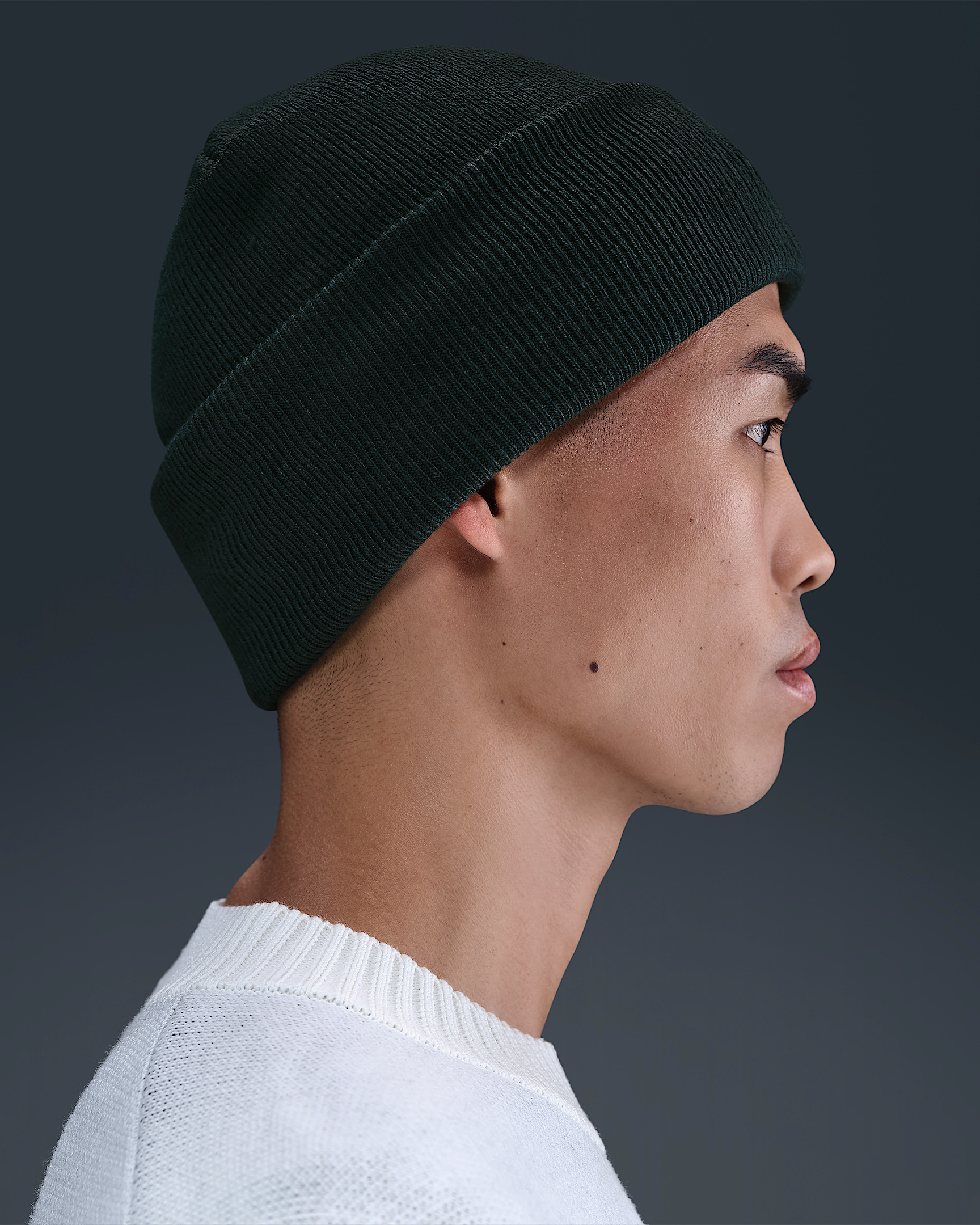 Nike Peak Swoosh Beanie - 4