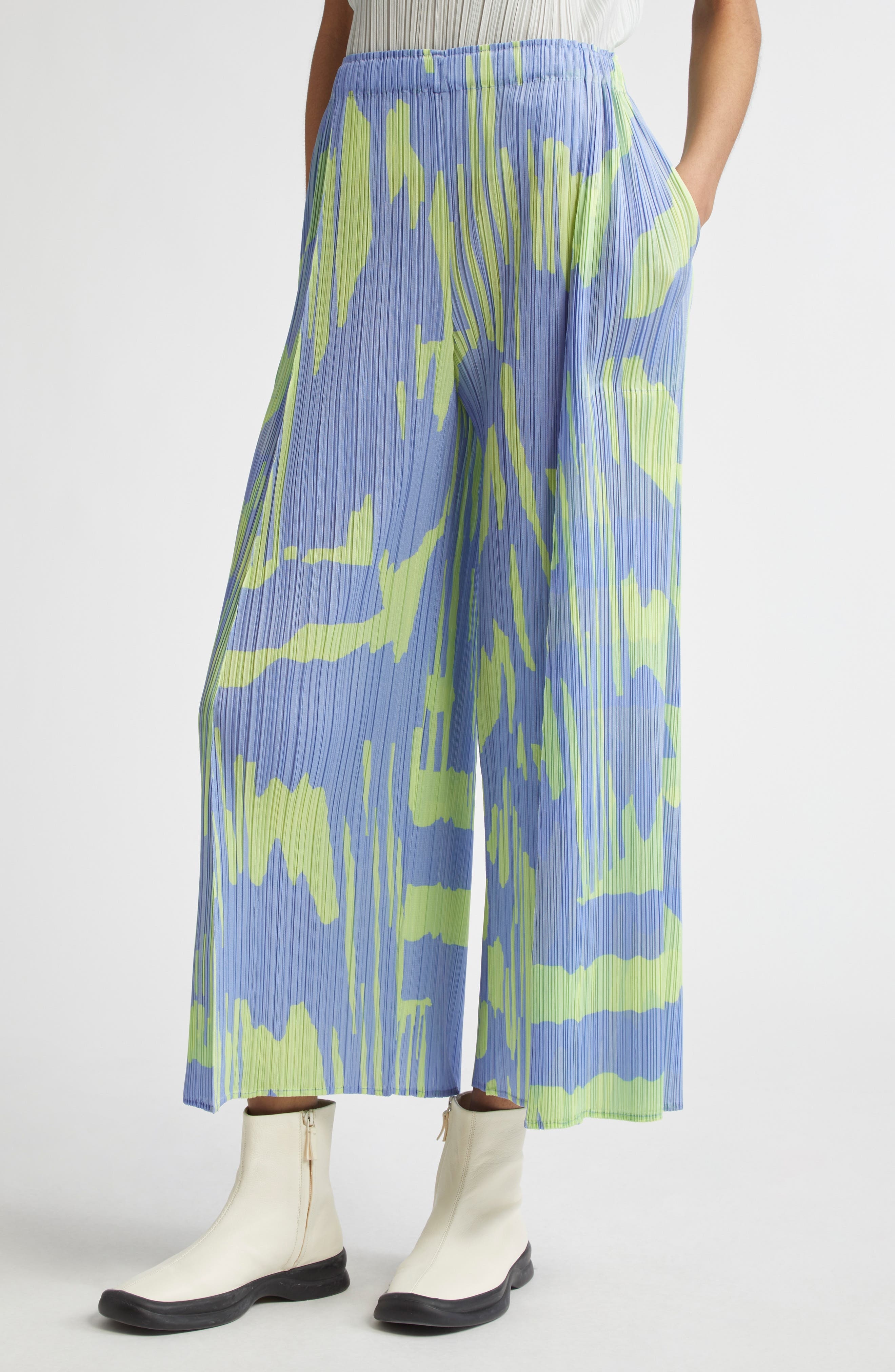 Pleats Please Issey Miyake Refraction Print Pleated Crop Wide Leg Pants in Light Blue at Nordstrom - 4