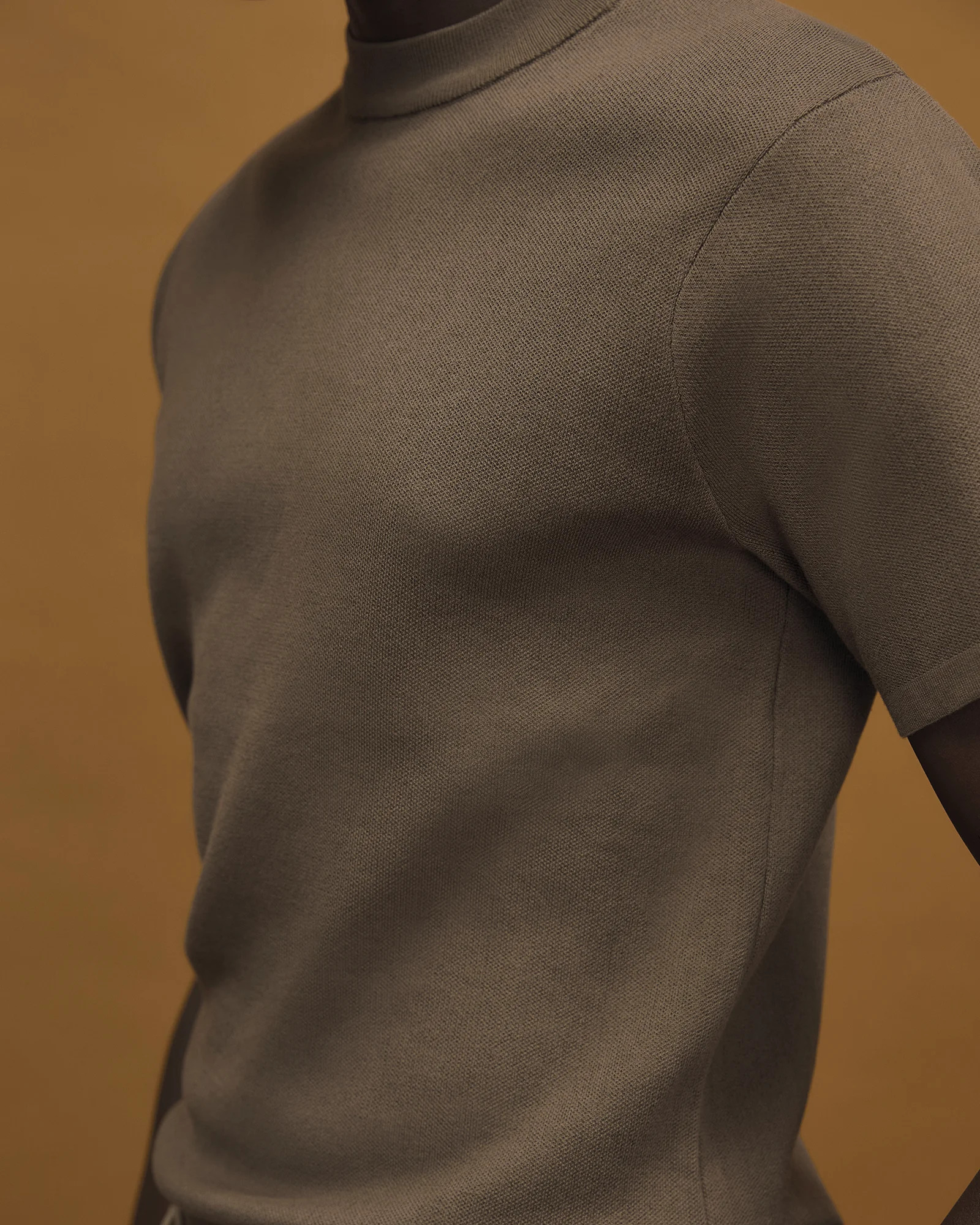 SLIM KNIT TEE LIGHT BROWN - 4