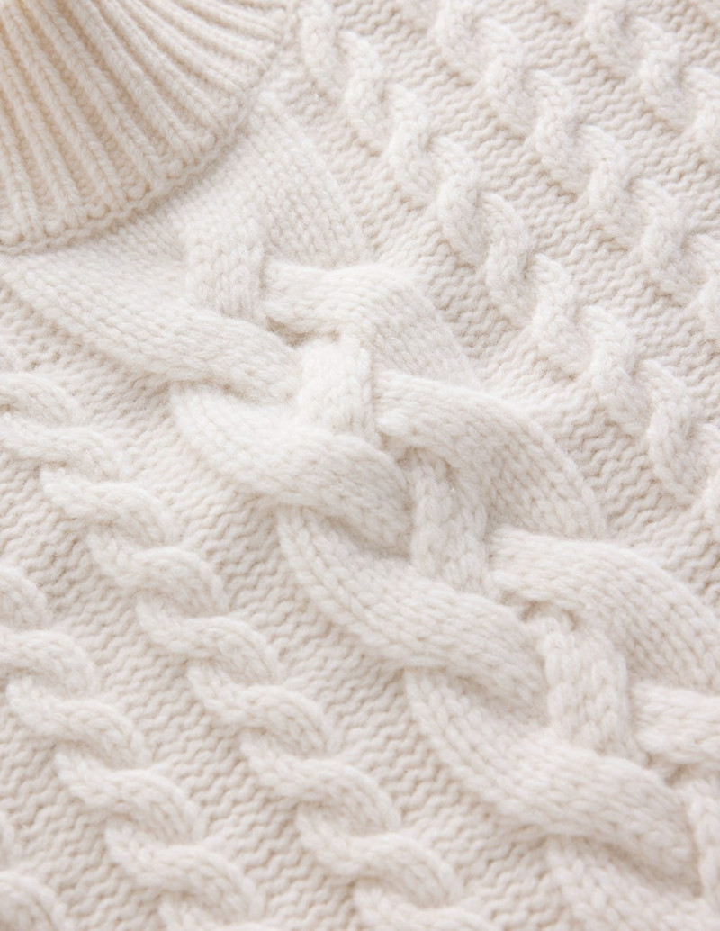 Amara Merino Cable Vest-Warm Ivory 1