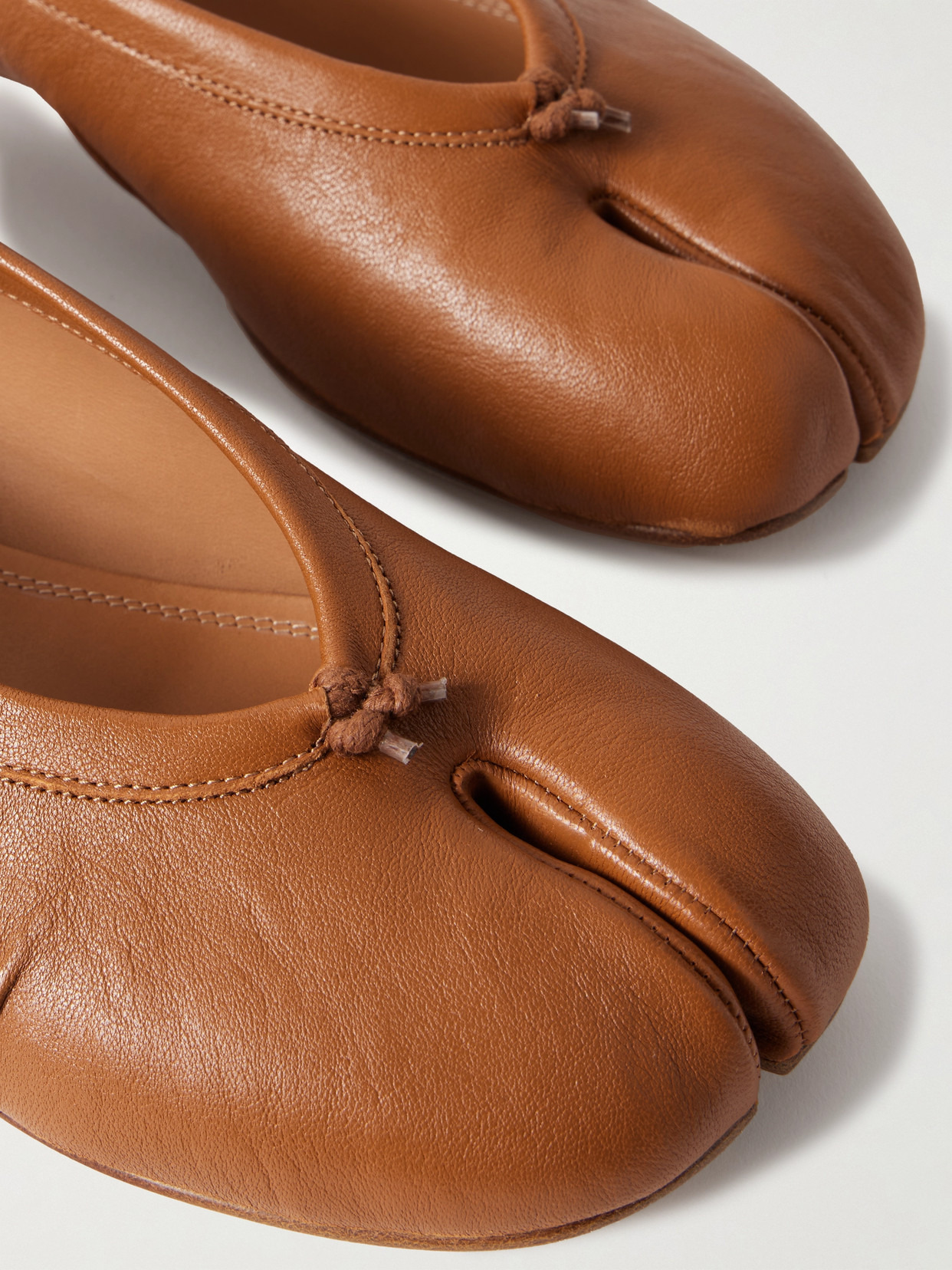 Tabi Split-toe Leather Ballet Flats - 5