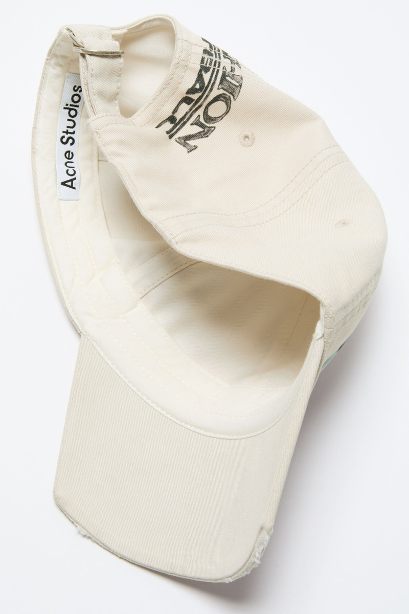 Distressed bow logo cap - Oat beige 4