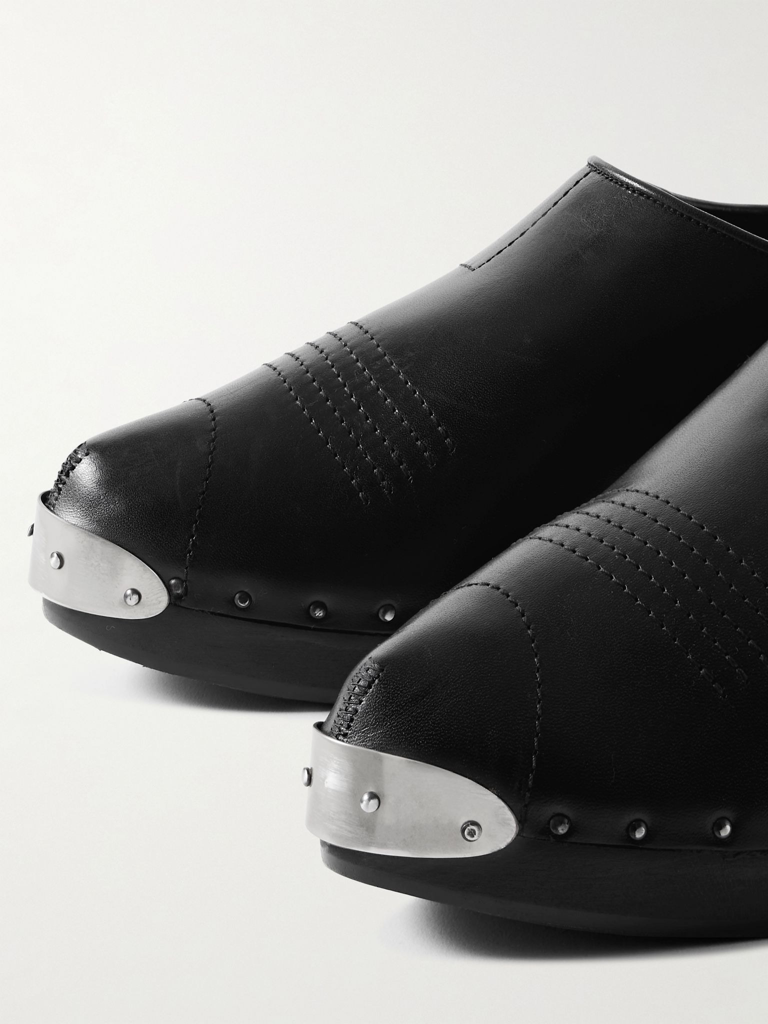 Studded Leather Clogs Black - 5