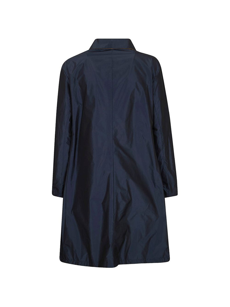 Herno button-fastening coat outlook