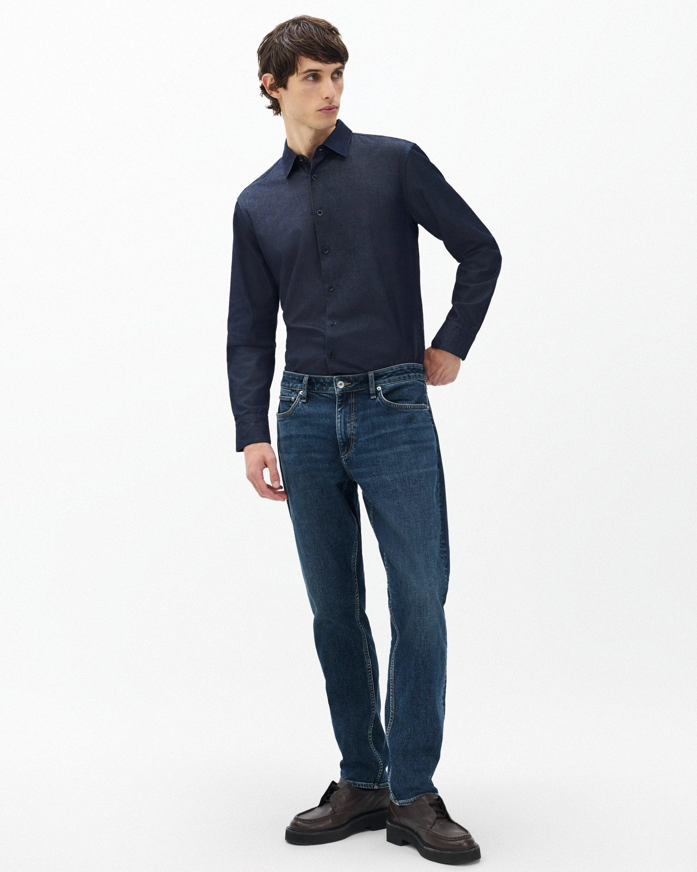 Fit 3 Athletic Jeans
Authentic Stretch in Kent - 1