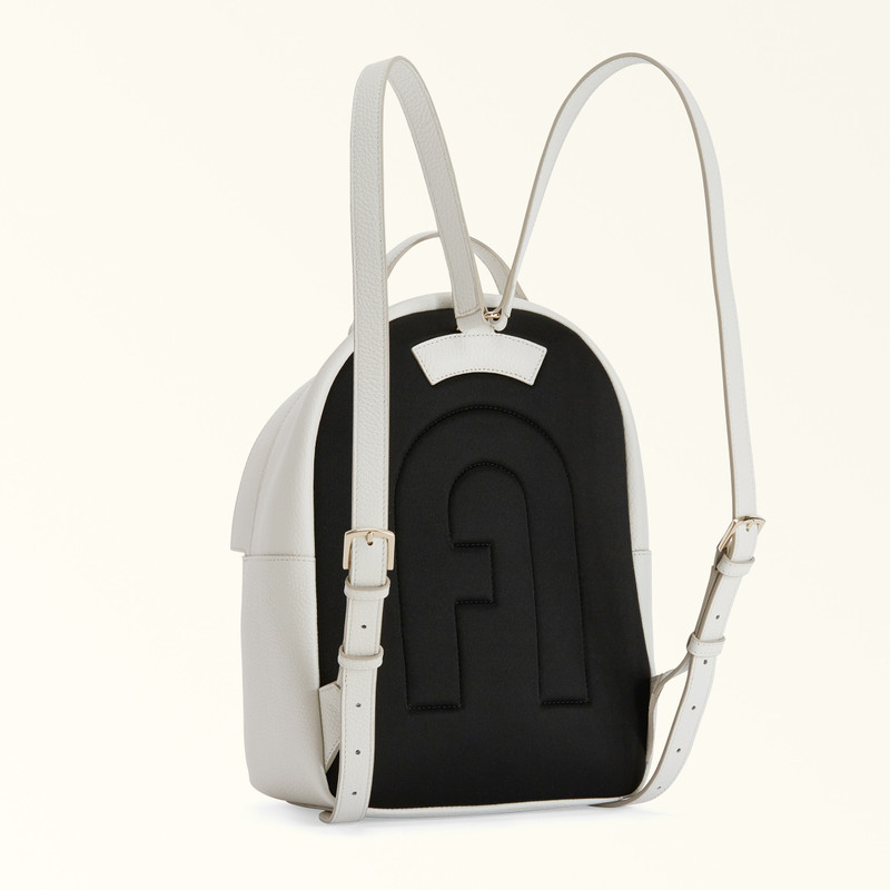 FURLA Furla Favola outlook