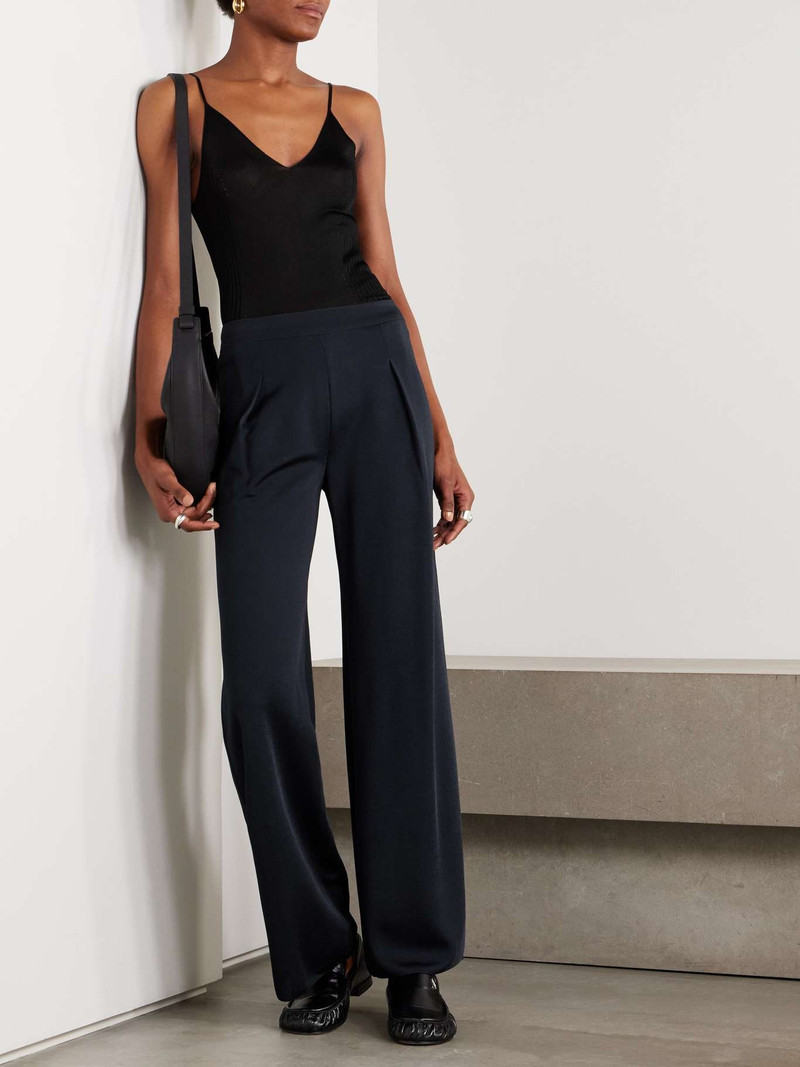 HIGH SPORT Tyler knitted camisole Black outlook