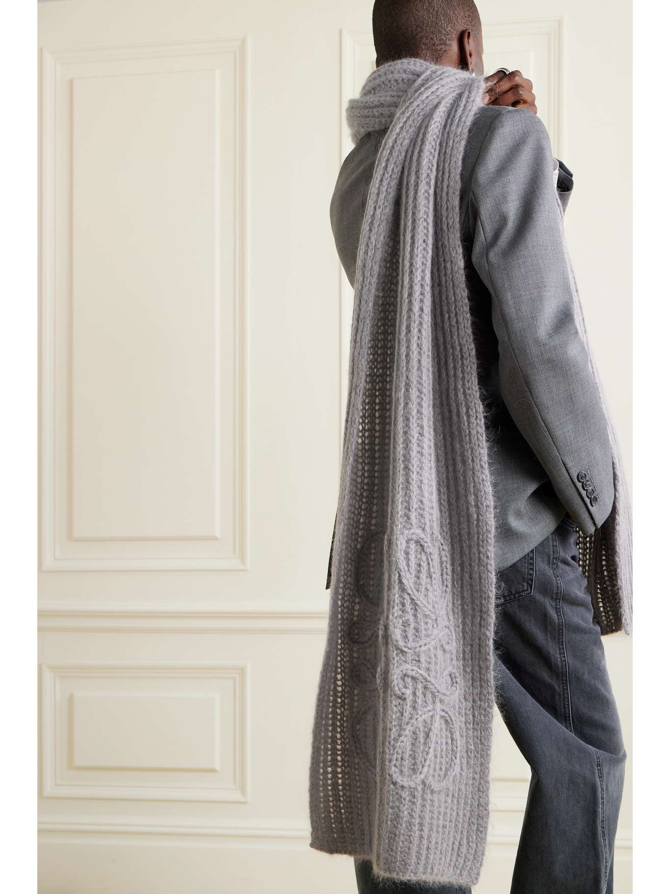 【新品未使用】LOEWE EMBROIDERED KNIT SCARFColo