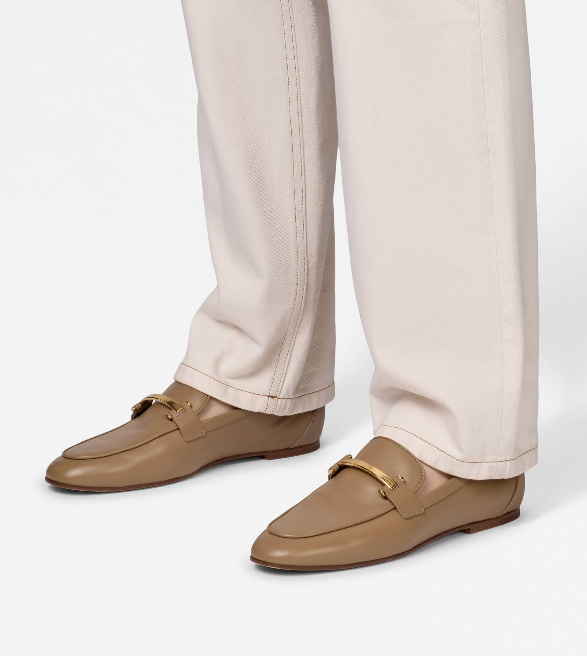 LOAFERS IN LEATHER - BEIGE - 7