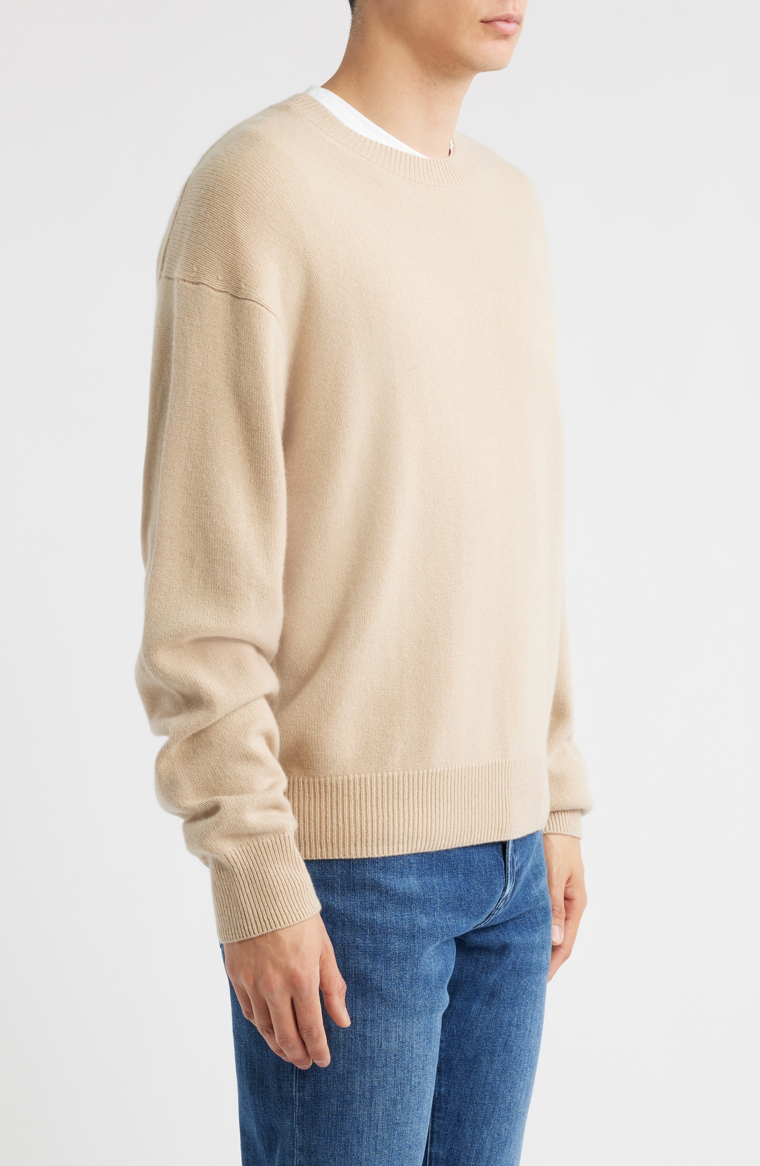 FRAME Lightweight Cashmere Crewneck Sweater in Summer Beige at Nordstrom - 3